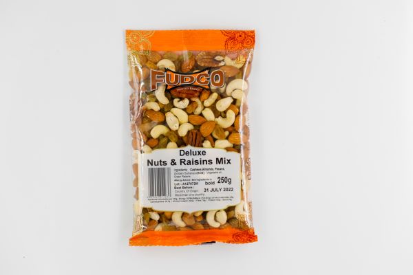 Shop Fudco Deluxe Nuts & Raisins Mix - 250g at Grocerywala